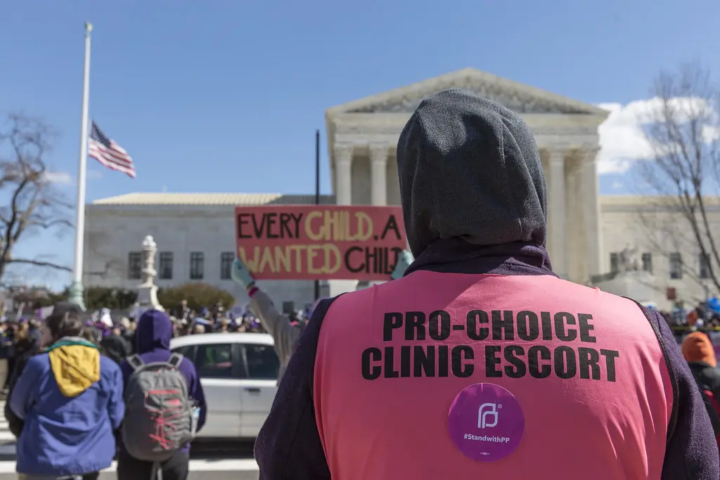 abortion clinic escort